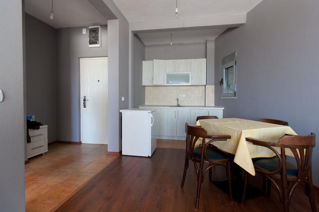 Art I Apartments Ulcinj Buitenkant foto