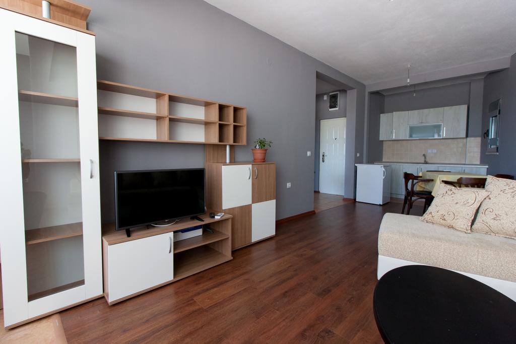 Art I Apartments Ulcinj Buitenkant foto