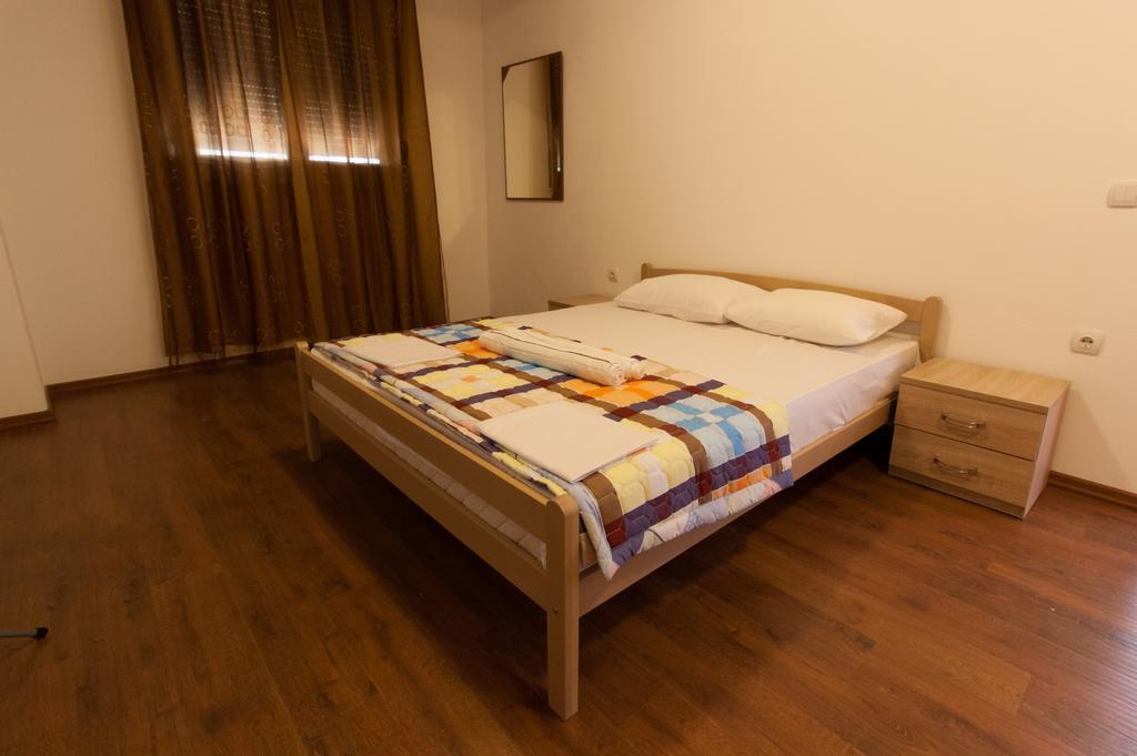 Art I Apartments Ulcinj Buitenkant foto