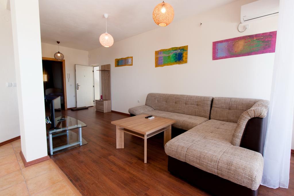 Art I Apartments Ulcinj Buitenkant foto