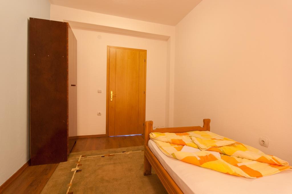 Art I Apartments Ulcinj Buitenkant foto