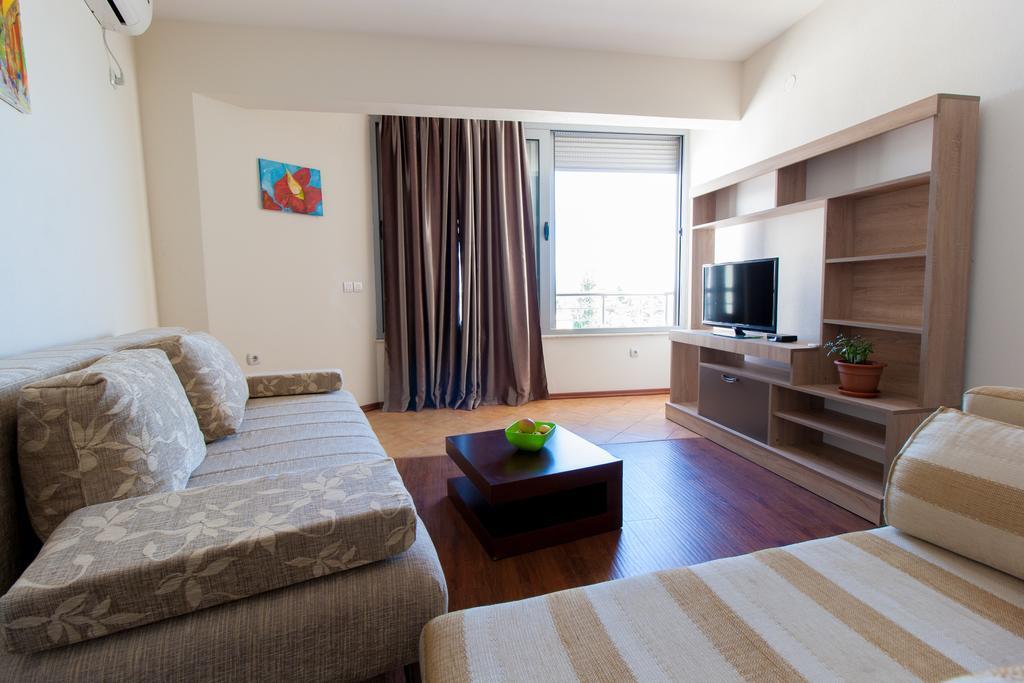 Art I Apartments Ulcinj Buitenkant foto