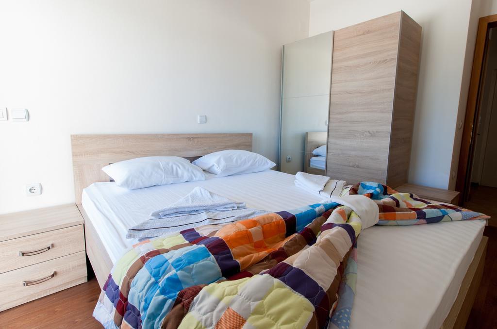 Art I Apartments Ulcinj Buitenkant foto