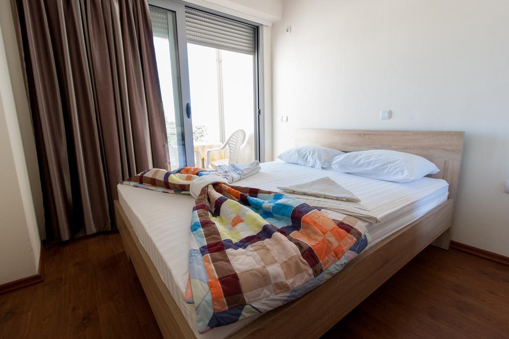 Art I Apartments Ulcinj Buitenkant foto